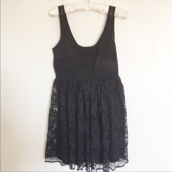 Alythea Dresses & Skirts - 6/$20 Althea  little black dress sleeveless sz M